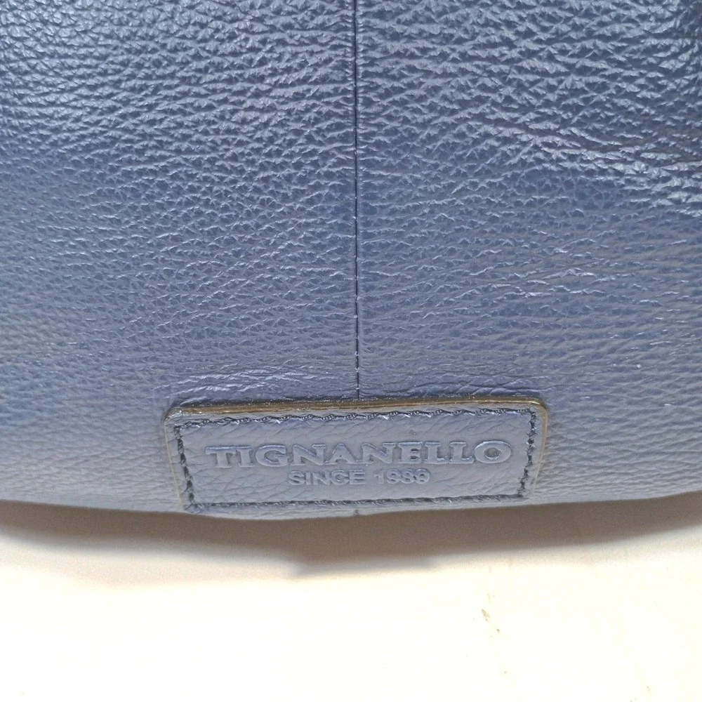 Tignanello Hobo Bag Medium Navy Blue Good Pebbled Leather Tassel Shoulder Purse